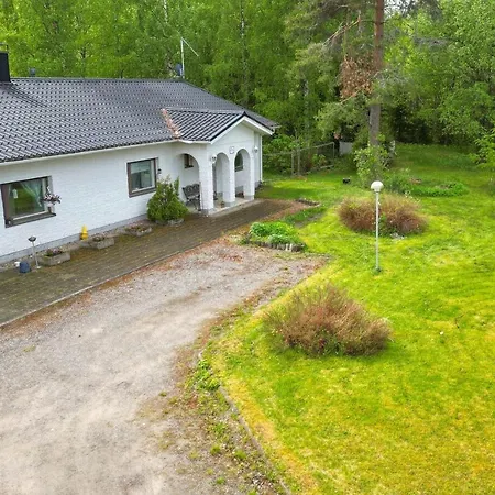 Savo Forest Family House *