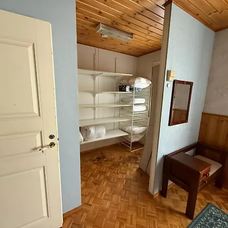 Spacious Family House - Sauna, Hot Tub & Grill Hut Varkaus