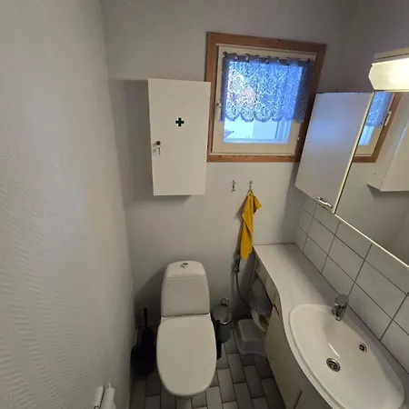 Spacious Family House - Sauna, Hot Tub & Grill Hut Hébergement de vacances *
