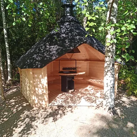 Spacious Family House - Sauna, Hot Tub & Grill Hut * Varkaus